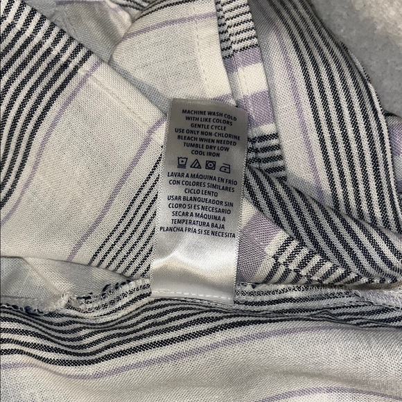 Splendid White and Gray 3/4 Sleeve Boxy Blouse - Picture 8 of 8